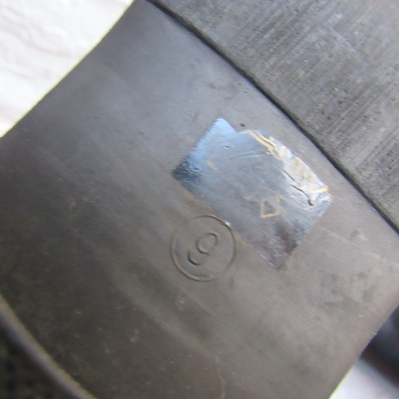 Soft Black Leather Boots 9 Womens Knee High Buckles Zips - Picture 9 of 15